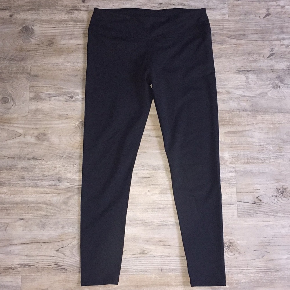 Fabletics black leggings